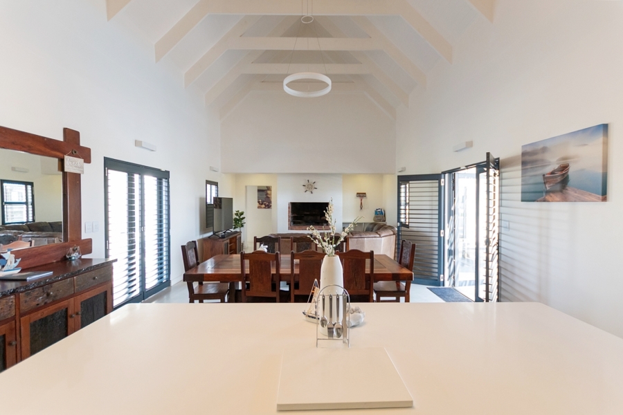 4 Bedroom Property for Sale in Jacobsbaai Western Cape